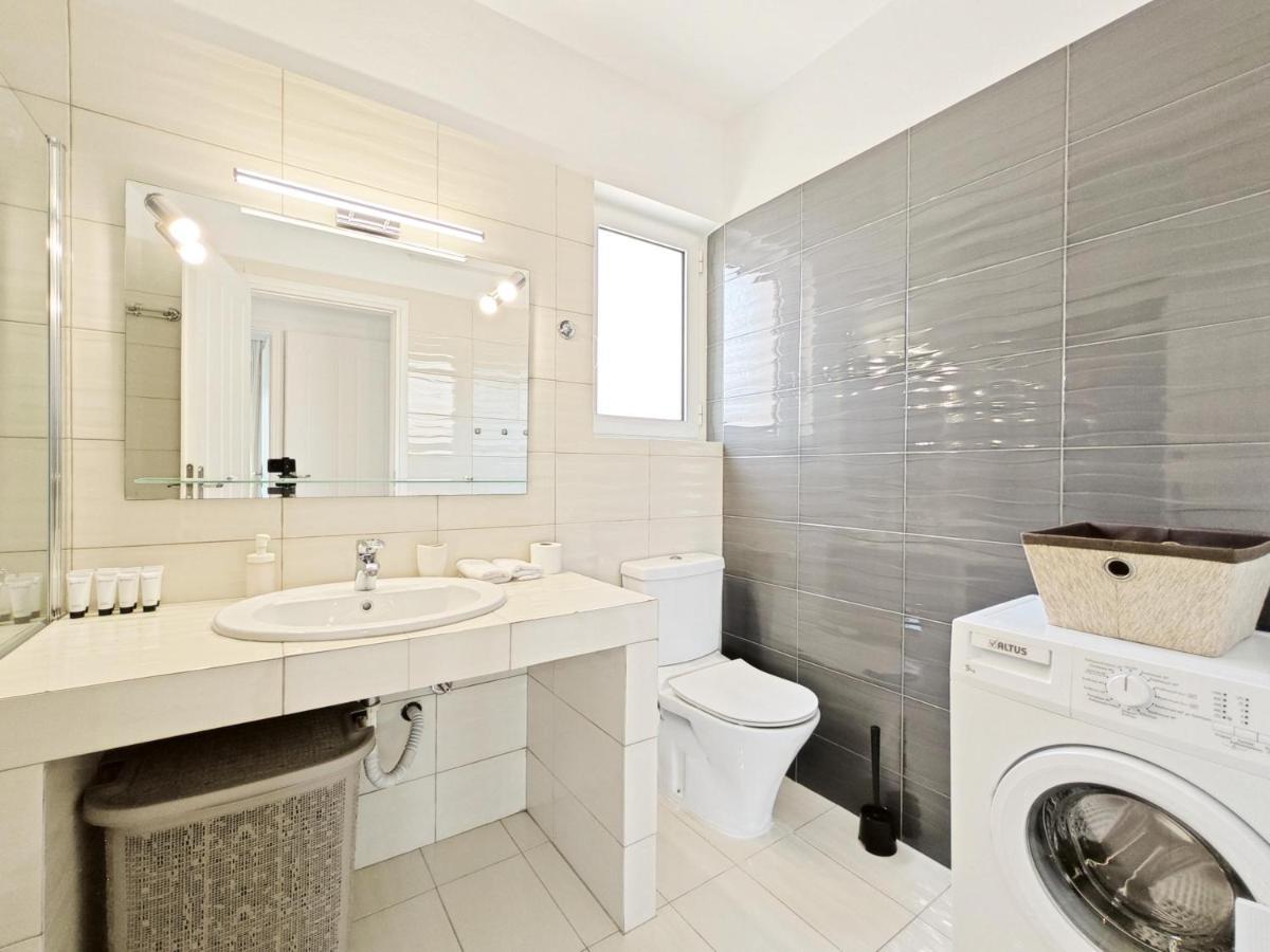 Menelaou By Verde Apartments Athen Exterior foto